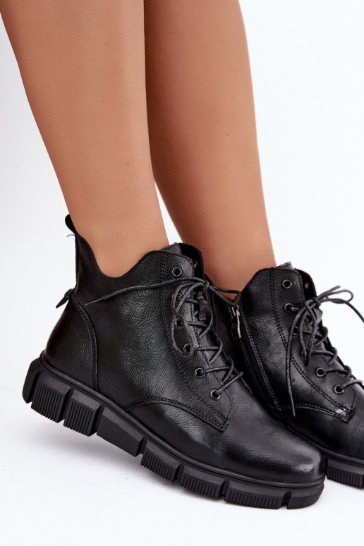 Bottines isolées en simili cuir couleur noire Girelisse
