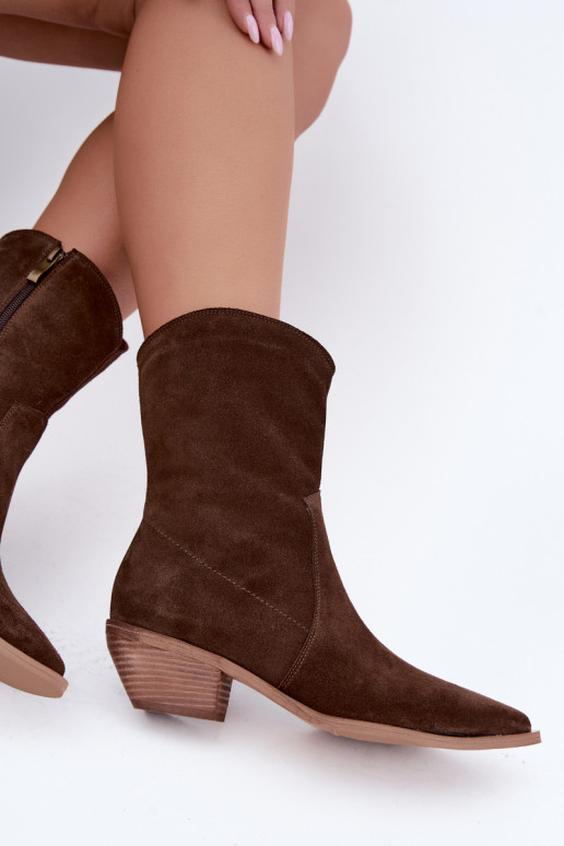 Bottes isolées en suède synthétique style cowboy Zazoo 4311 en couleur chocolat