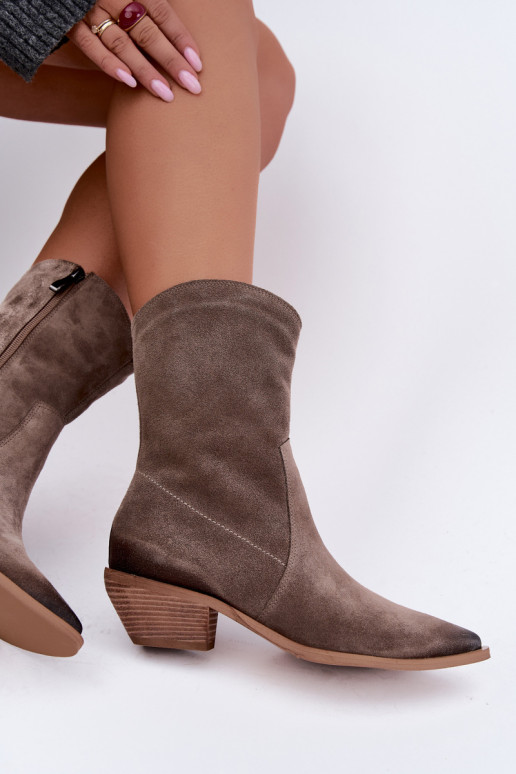 Faux suede cowboy stijl geïsoleerde laarzen Zazoo 4311 in zandkleur