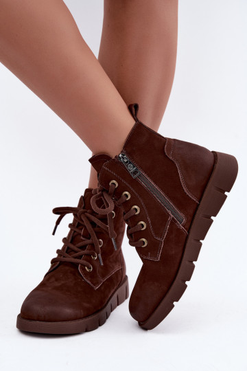 Bottines isolées en cuir naturel à lacets Vinceza 67040 en couleur chocolat