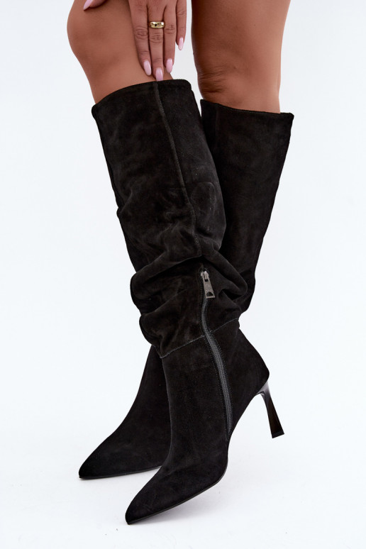 Bottes hautes en daim synthétique Slouchy avec talons fins Vinceza 89170 en couleur noire