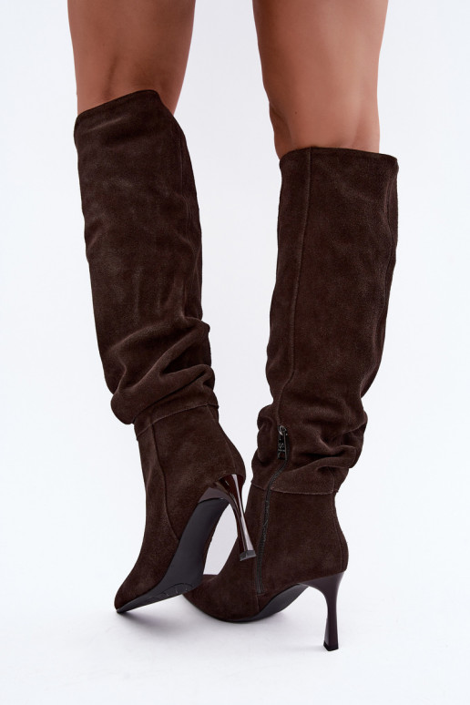Bottes hautes en daim synthétique Slouchy avec talons fins Vinceza 89170 en couleur chocolat