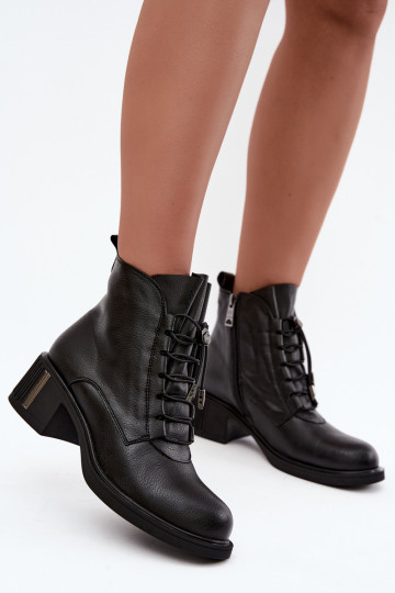Bottines isolées en cuir naturel Klocke Vinceza 89161 en couleur noire 2