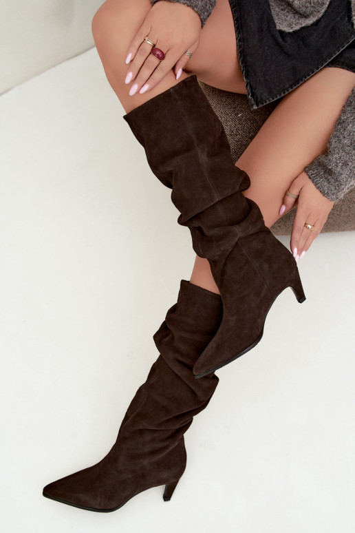 Bottes hautes en daim synthétique isolées Slouchy avec talons Vinceza 89167 en couleur chocolat