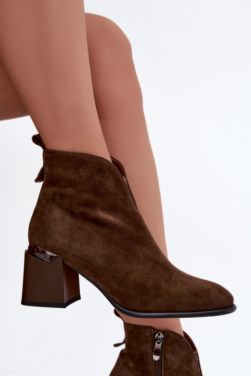 Bottines chaudes en daim synthétique avec talons en couleur brune Laverelle