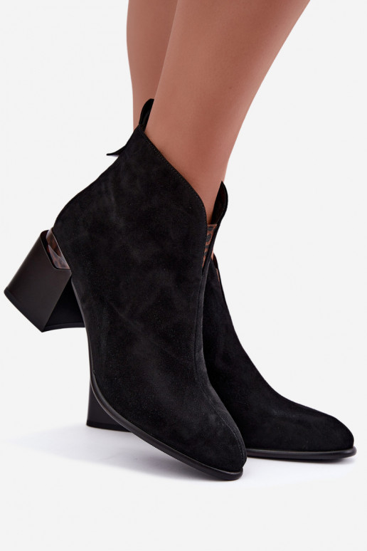 Faux suede warme enkellaarsjes met hakken in zwarte kleur Laverelle