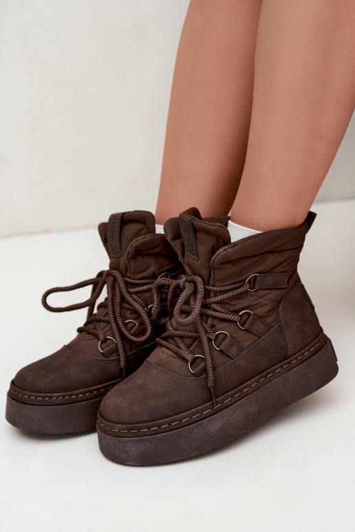 Schnürstiefel für den Winter mit Plateau Big Star UU274191 in Schokoladenfarbe