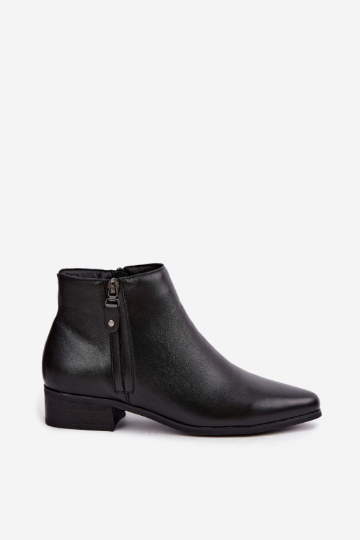Bottines en cuir à petit talon Vinceza 133136 en couleur noire