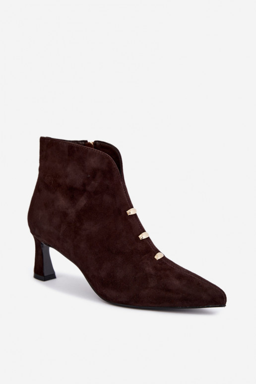 Leren suède dames geïsoleerde schoenen met hakken D&A CR62-3496 in chocoladekleur