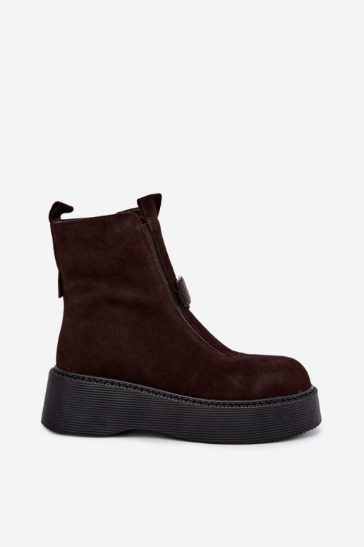 Stiefeletten aus Kunstwildleder mit Plateau isoliert D&A CR62-3448 in Schokoladenfarbe