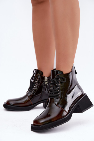 Wärmende Stiefeletten aus Kunstleder mit Lackeffekt Klocke GOE UU2N4128 dunkelbraun 2