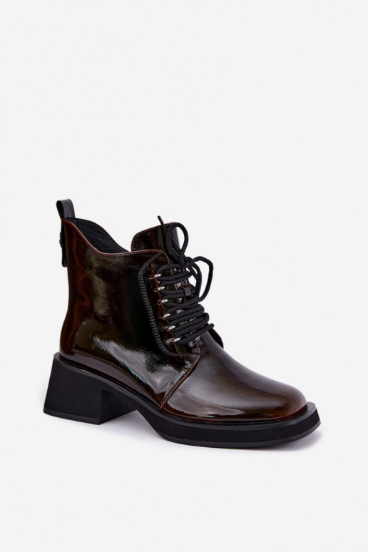 Wärmende Stiefeletten aus Kunstleder mit Lackeffekt Klocke GOE UU2N4128 dunkelbraun