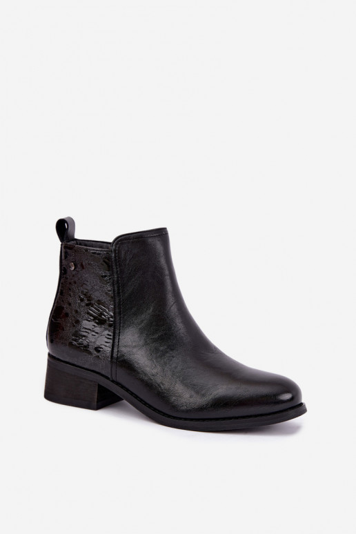Bottines isolées en simili cuir avec petit talon Vinceza 133133 noires