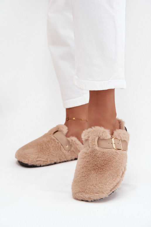 claquettes à plateforme pour femmes avec fourrure et boucles en couleur sable Noraline