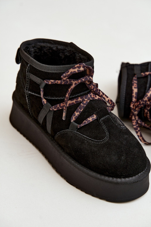 Schwarze Kunstveloursleder-Schneestiefel mit Plattform und stilvollen Details GOE UU2N4919