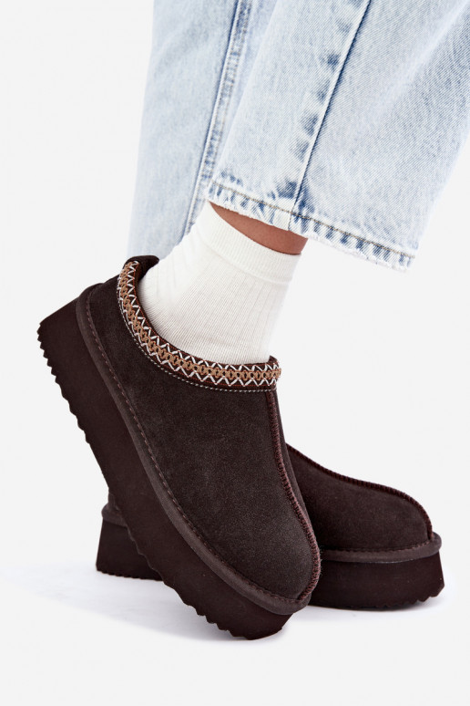 Faux suede sneeuwlaarzen met decoratieve streep Vinceza 97972 chocolade