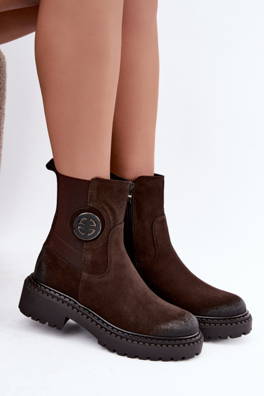 Bottines en daim isolées avec détails élégants Zazoo 60578 chocolat
