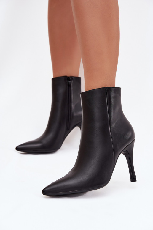 Bottines pour femmes isolées avec talons fins, en cuir synthétique, en noir Nolisse