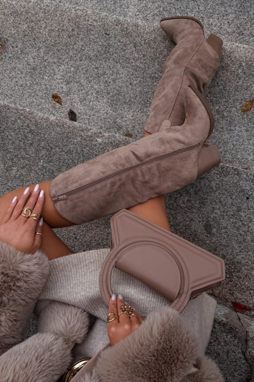 Bottes hautes isolées de style cowboy avec talons, en daim synthétique, en sable