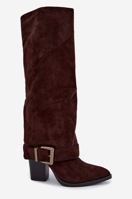 bottes hautes avec talons et boucles en couleur marron Mirea