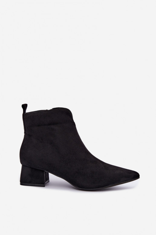 Schwarze Stiefeletten mit spitzen Zehen Klocke Heliara