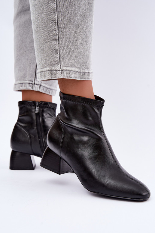 Bottines noires Klocke en simili cuir Estellea