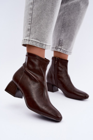 Estelle Stiefeletten aus Kunstleder in Schokoladenfarbe 2