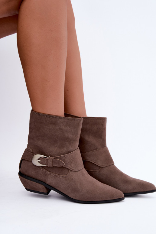 Isolierte Serenelle Stiefeletten im Cowboy-Stil aus Kunstveloursleder in Sand