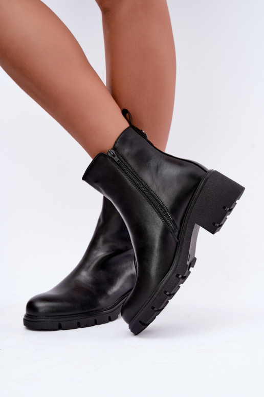 Klocke gefütterte Stiefeletten in schwarz Iserine
