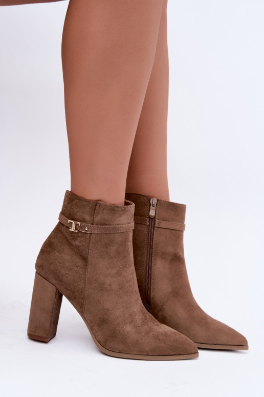 bottines avec talons et bandes décoratives en couleur sable Preselle