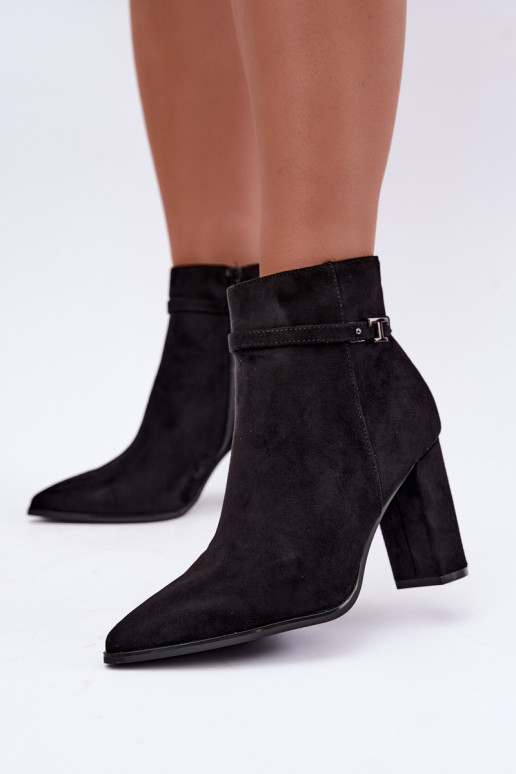 bottines avec talons et bandes décoratives en couleur noire Preselle