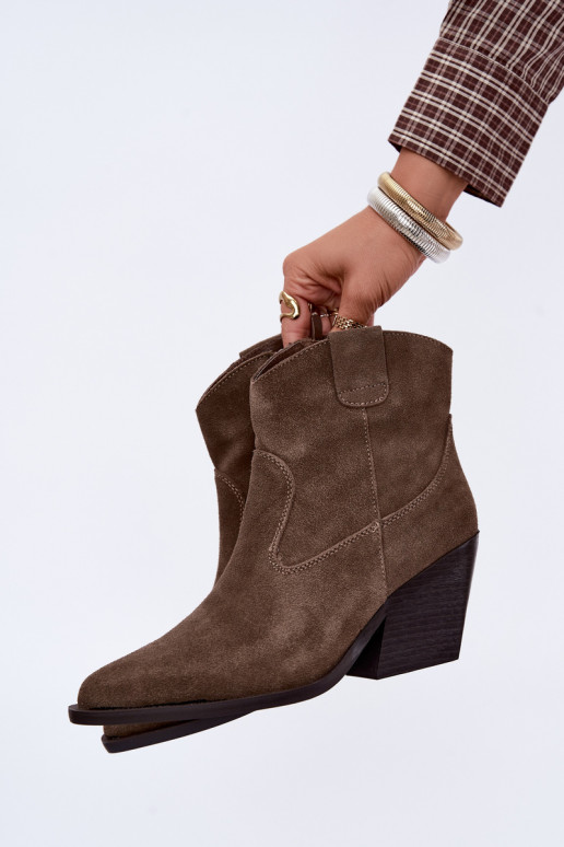 Khaki suède cowboy-stijl enkellaarsjes met hakken Tirabelle