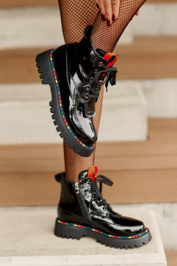 Leren werkankle boots met lak effect zwart Anafra 2