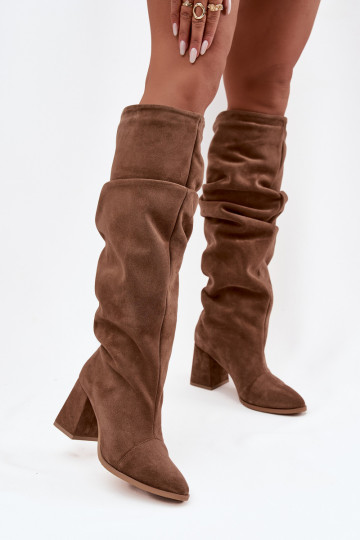 Bruine laarzen van faux suede met hakken Zazoo 4228