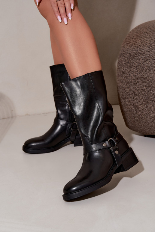 Wärmende Stiefeletten mit dekorativen Riemen in Schwarz Galdine