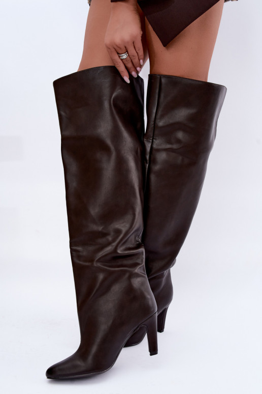 Slip-On Damen Stiefel mit spitzen Absätzen über dem Knie in Schokolade Emorine