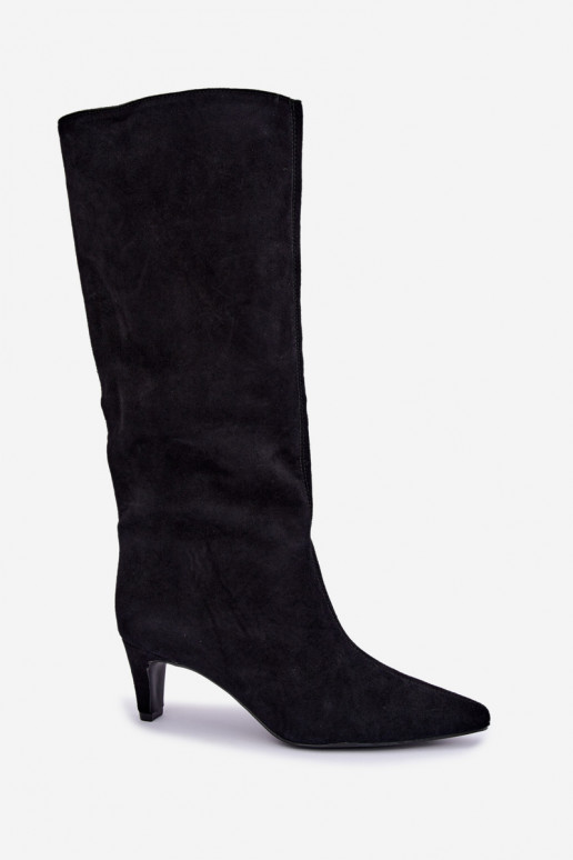 Slip-On hohe Stiefel aus Kunstwildleder mit Absätzen in Schwarz Pamelisse