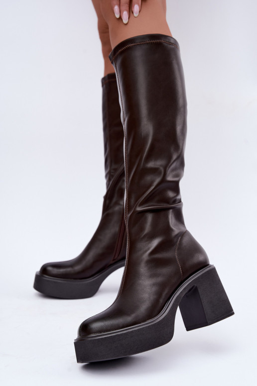 Bottes hautes pour femmes avec plateforme et talons en cuir synthétique couleur chocolat Nesalie
