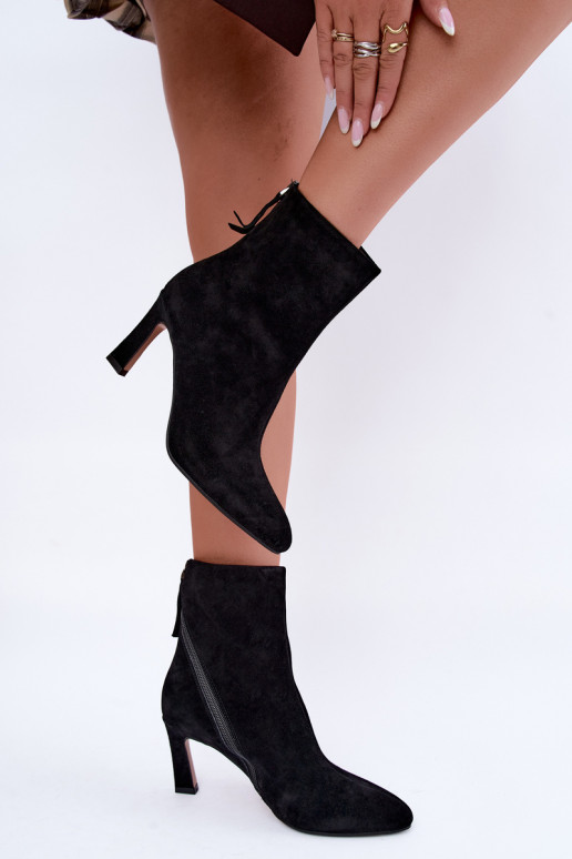 Schwarze gefütterte Velourslederstiefel mit Absätzen Vinceza 67024