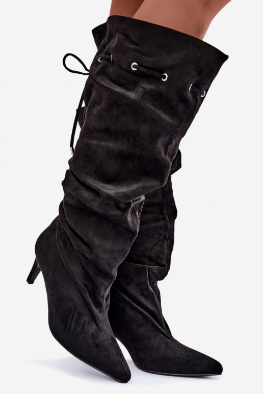 bottes montantes chaudes à enfiler avec des talons fins et des détails stylés en couleur noire Tivelle