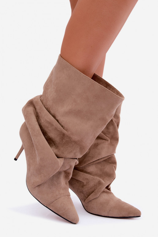 bottines à enfiler chaudes et froissées avec talons fins en couleur sable Greselle