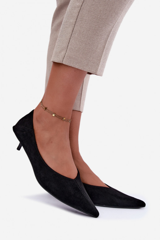 Schuhe mit niedrigem Absatz in schwarzer Farbe Joresta