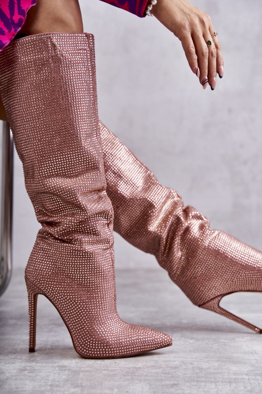 Rosa High Heels Stiefel mit glänzenden Ösen Lovisa