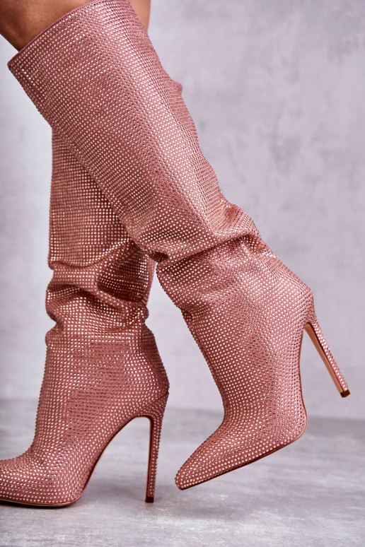 Bottes à talons roses avec œillets brillants Lovisa