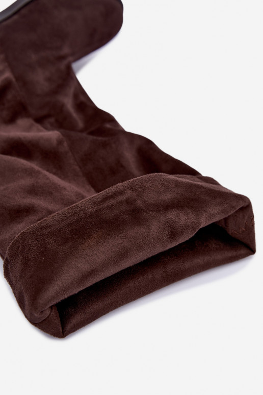Schlüpfstiefel mit breiten Absätzen Pavellea
