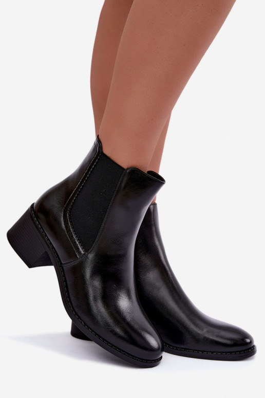 Stylische Damen Stiefeletten in schwarzer Farbe Dalmora