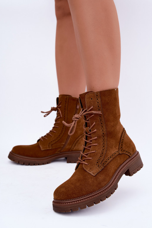 Gevoerde bruine veterschoenen van suede Rasvena