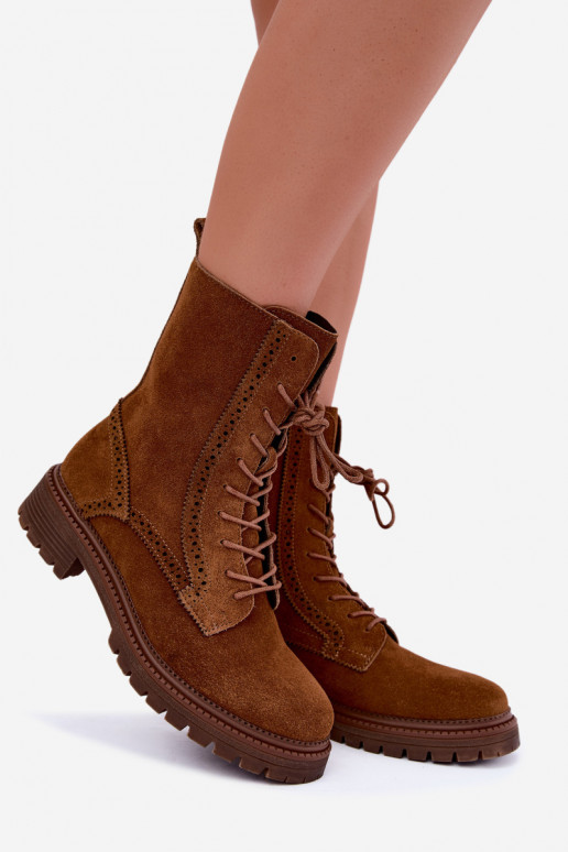 Gevoerde bruine veterschoenen van suede Rasvena