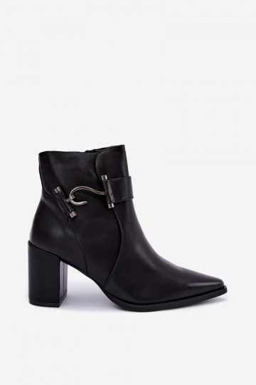 Bottines chaudes avec talons et ornements en noir Isarae 2