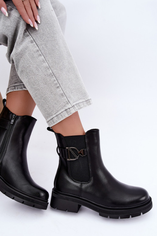 Wärmende stilvolle Stiefeletten mit Ornamenten in Schwarz Janira